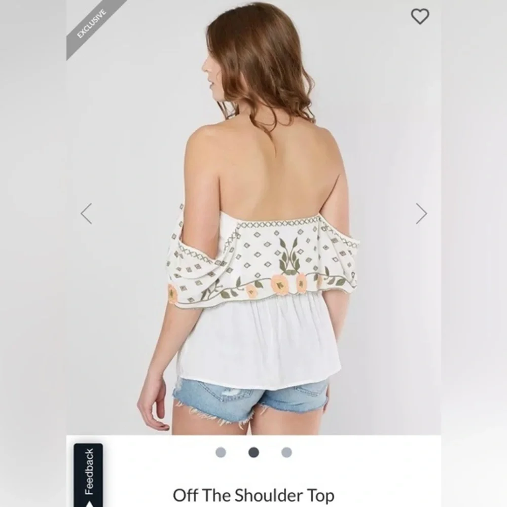 Gimmicks BKE Embroidered Floral Off‎ The Shoulder Top. Size Small